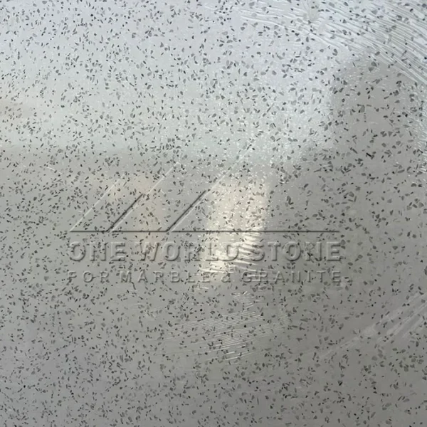 Torizo-quartaz-one-world-stone